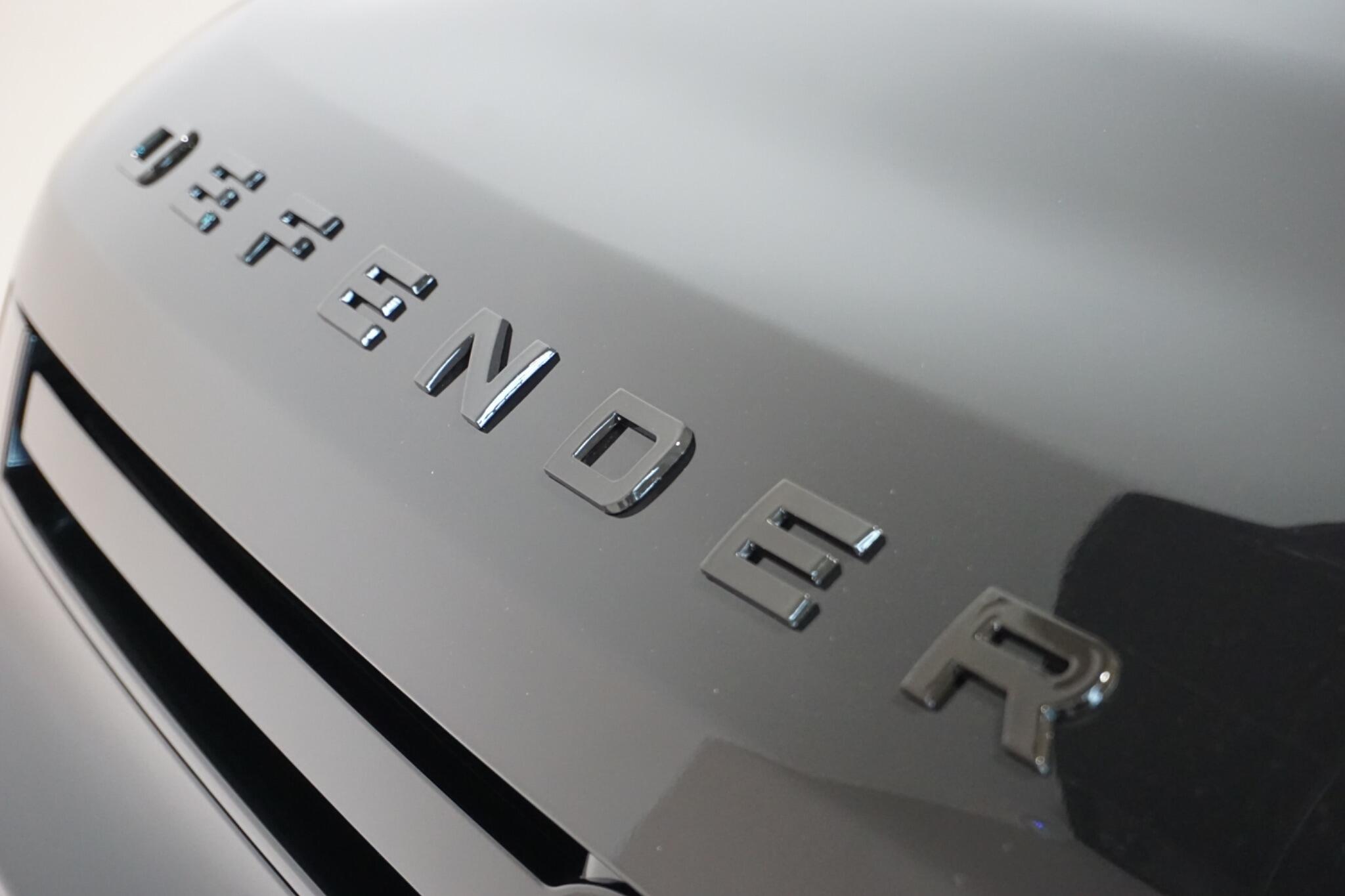 Land Rover Defender 110 3.0 D350 MHEV X-Dynamic HSE Hard Top SUV 5dr Diesel Auto 4WD MWB Euro 6 (s/s) (350 ps)